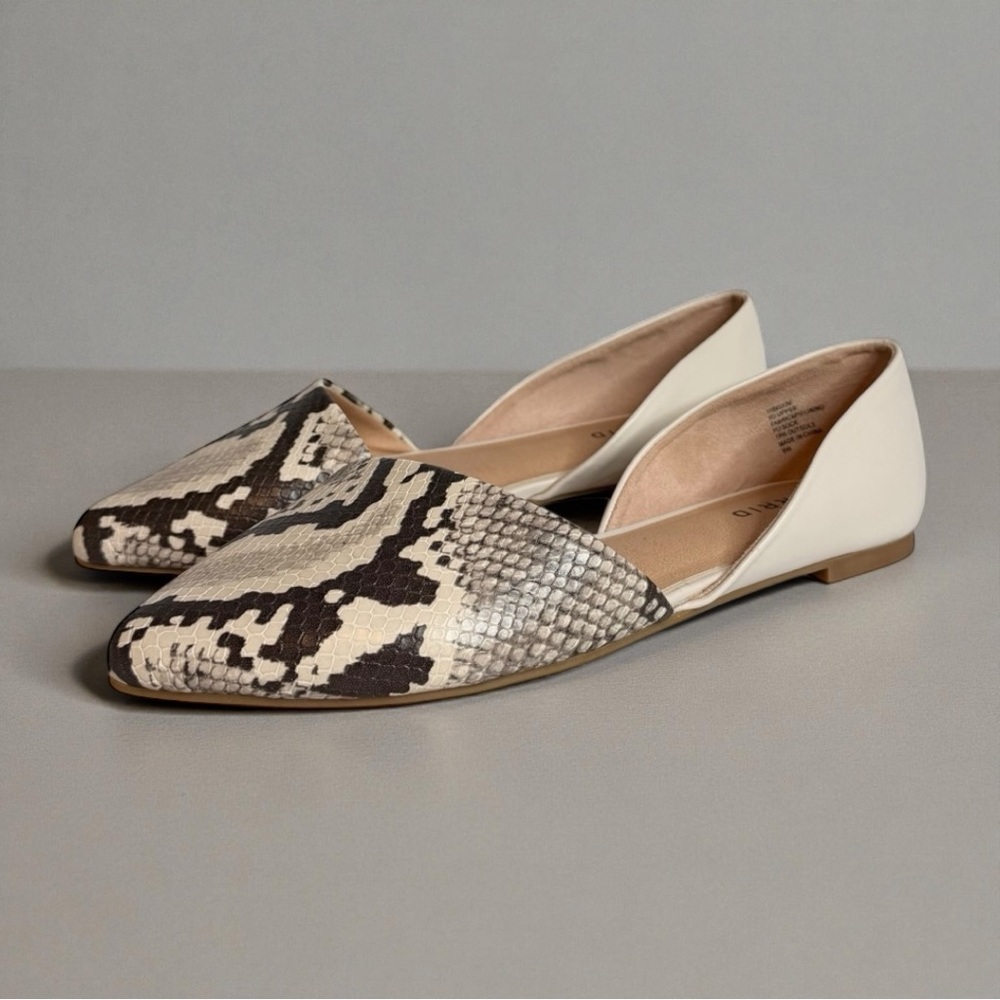 Torrid Flats 8W Snake Print Pointed Toe D’Orsay Trendy Shoes Beige Like New